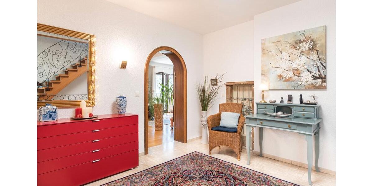 Einfamilienhaus Erlangen Alterlangen - 8 Zimmer, 330 m&sup2;, 1.395.000&euro; | Angebot:26429713