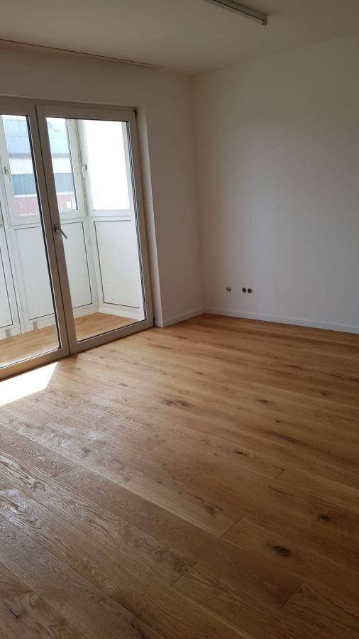 2-Zimmer-Wohnung (mit Wintergarten und Tiefgaragenstellplatz)