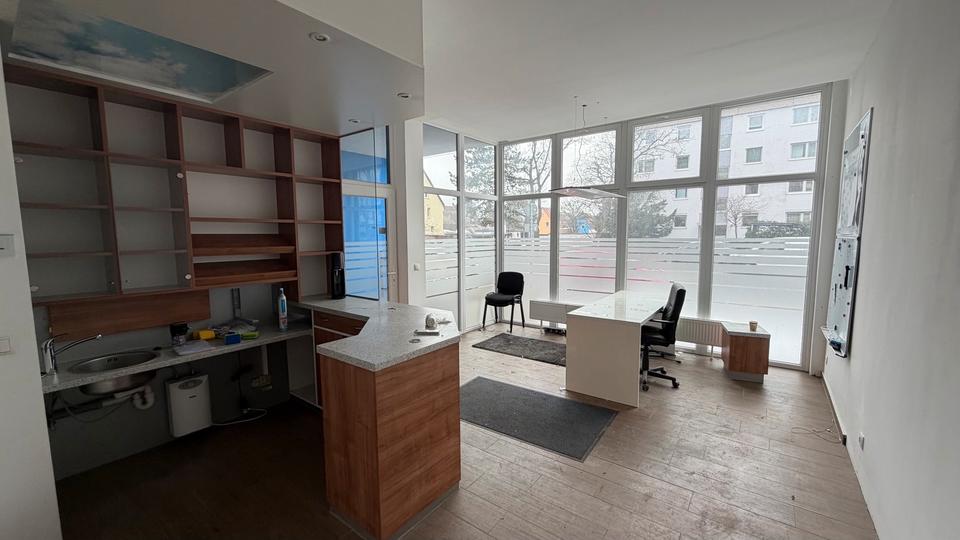 Gewerbeobjekt Nürnberg Buchenbühl - 1.250&euro; | Angebot:25643689