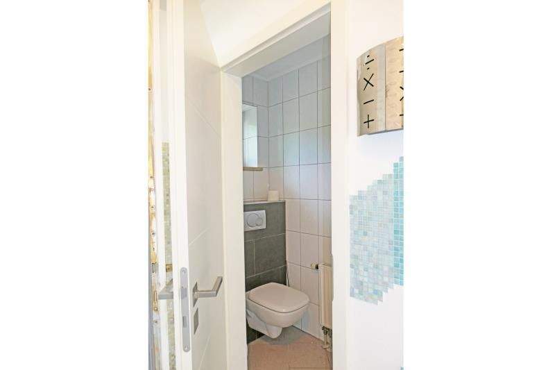 Reihenmittelhaus Nürnberg Neuröthenbach - 4 Zimmer, 140 m&sup2;, 1.750&euro; | Angebot:24530704