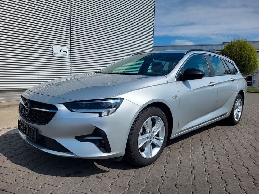 Opel Insignia 101.000 km 10.990 € Nürnberg 90449