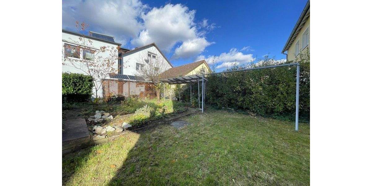 Mehrfamilienhaus, Wohnhaus Nürnberg Falkenheim - 7 Zimmer, 136 m&sup2;, 538.000&euro; | Angebot:25699368