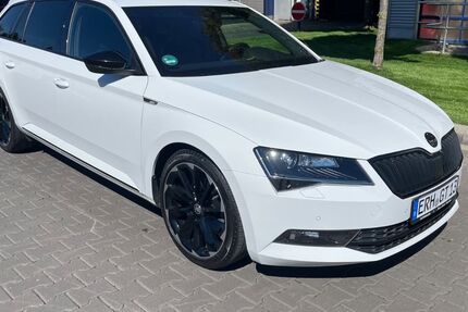 Skoda Superb 126.000 km 22.999 € Eckental 90542