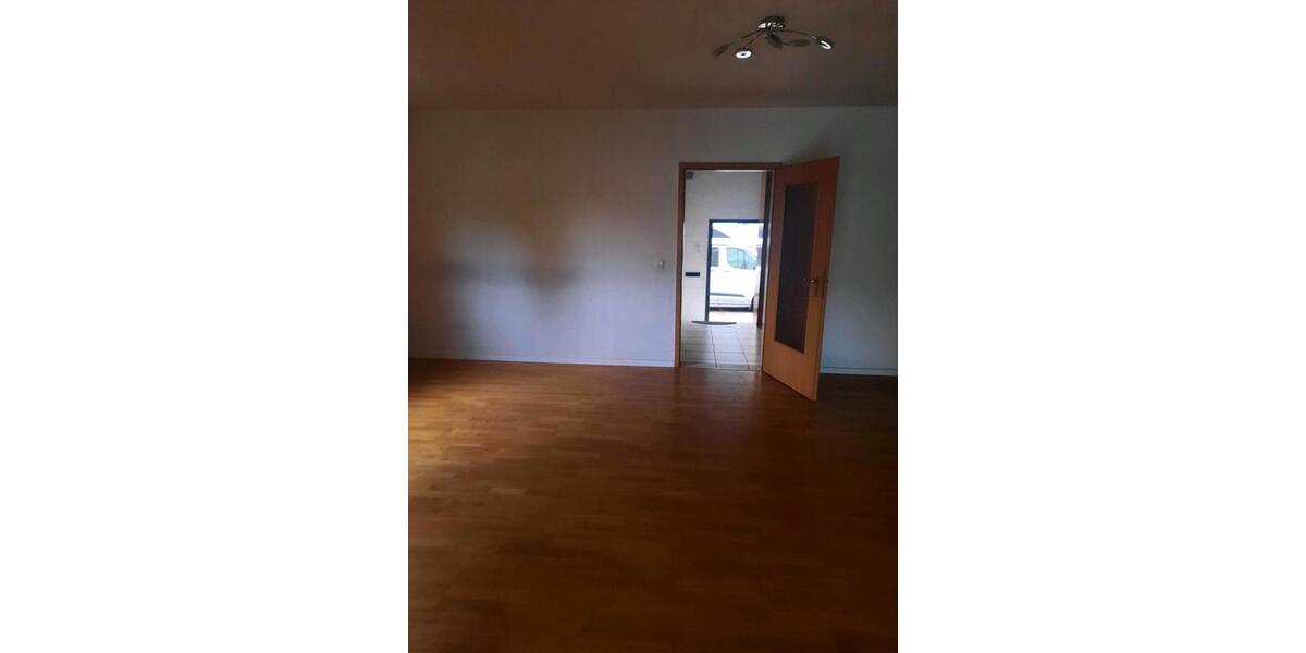 Reihenhaus Nürnberg Eibach - 6 Zimmer, 120 m&sup2;, 1.750&euro; | Angebot:27613214