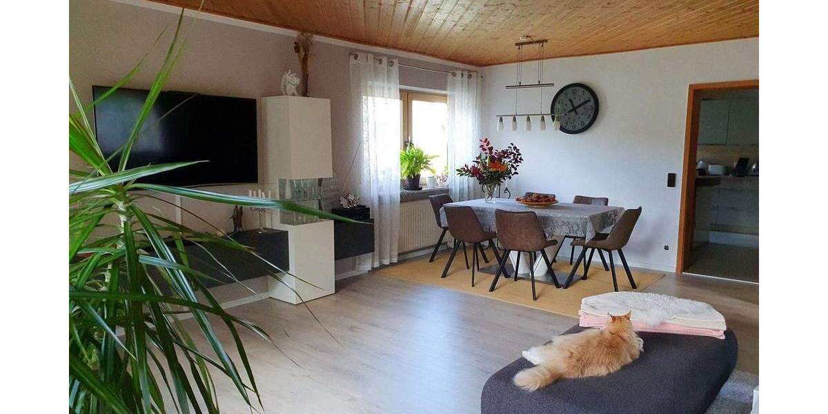 Etagenwohnung Henfenfeld - 4 Zimmer, 171 m&sup2;, 419.000&euro; | Angebot:25850208