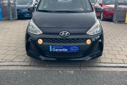 Hyundai i10 36.570 km 8.599 &euro; Fürth 90763