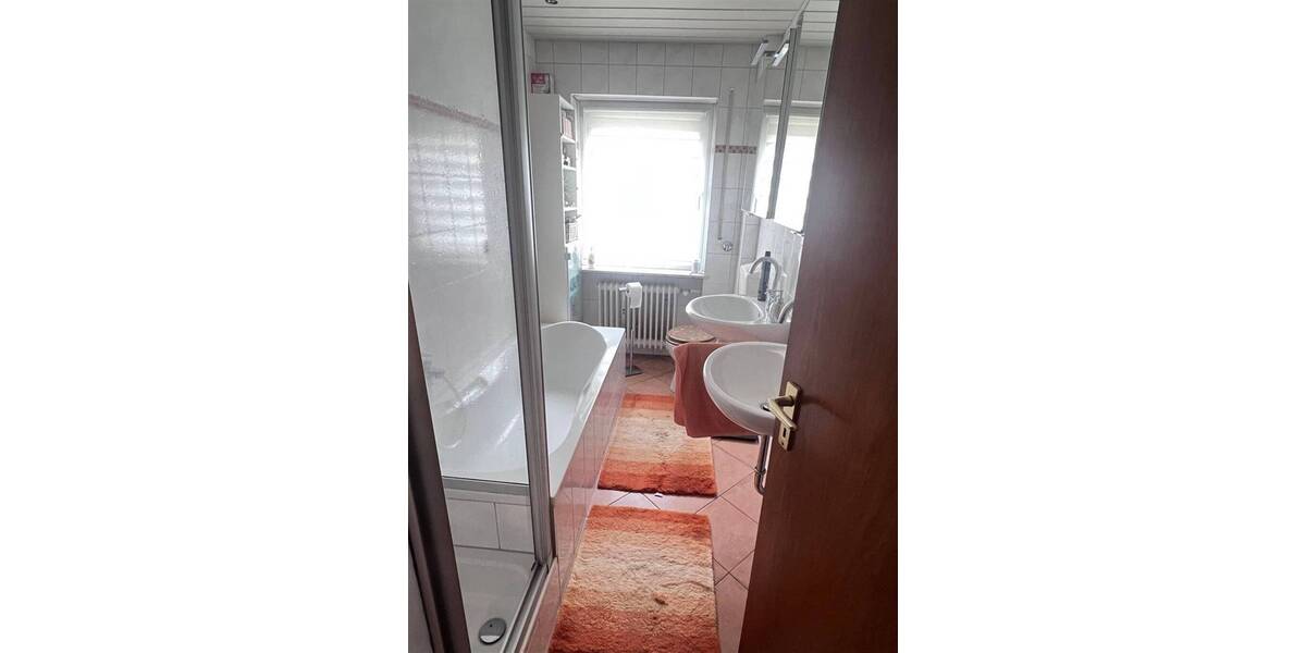 Etagenwohnung Nürnberg Kornburg - 4 Zimmer, 110 m&sup2;, 1.280&euro; | Angebot:26540134