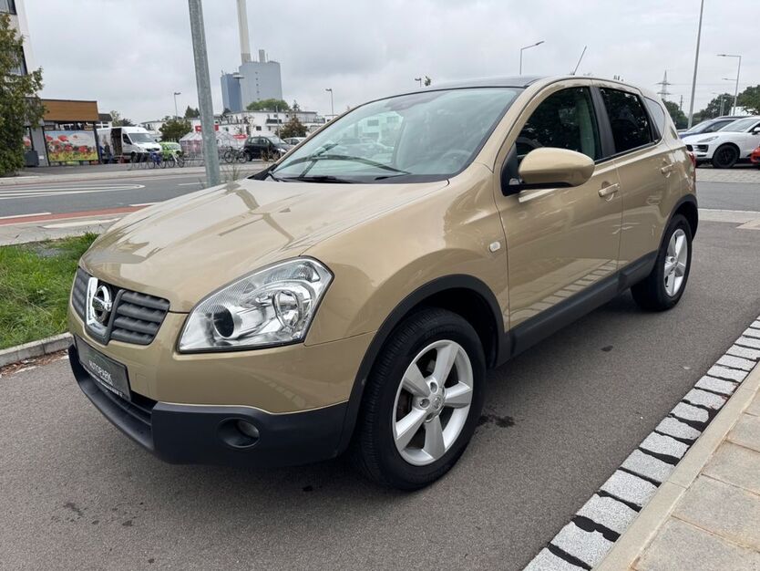 Nissan Qashqai 136.000 km 5.900 € Nürnberg 90449