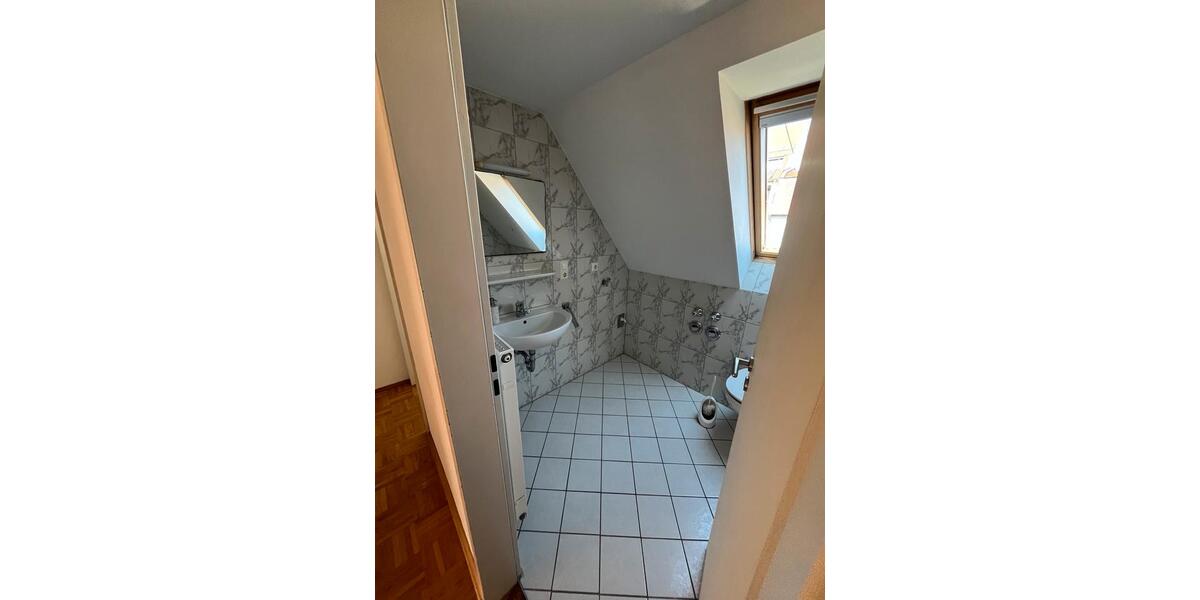 Etagenwohnung Erlangen Am Anger - 1.5 Zimmer, 39 m&sup2;, 800&euro; | Angebot:26420355