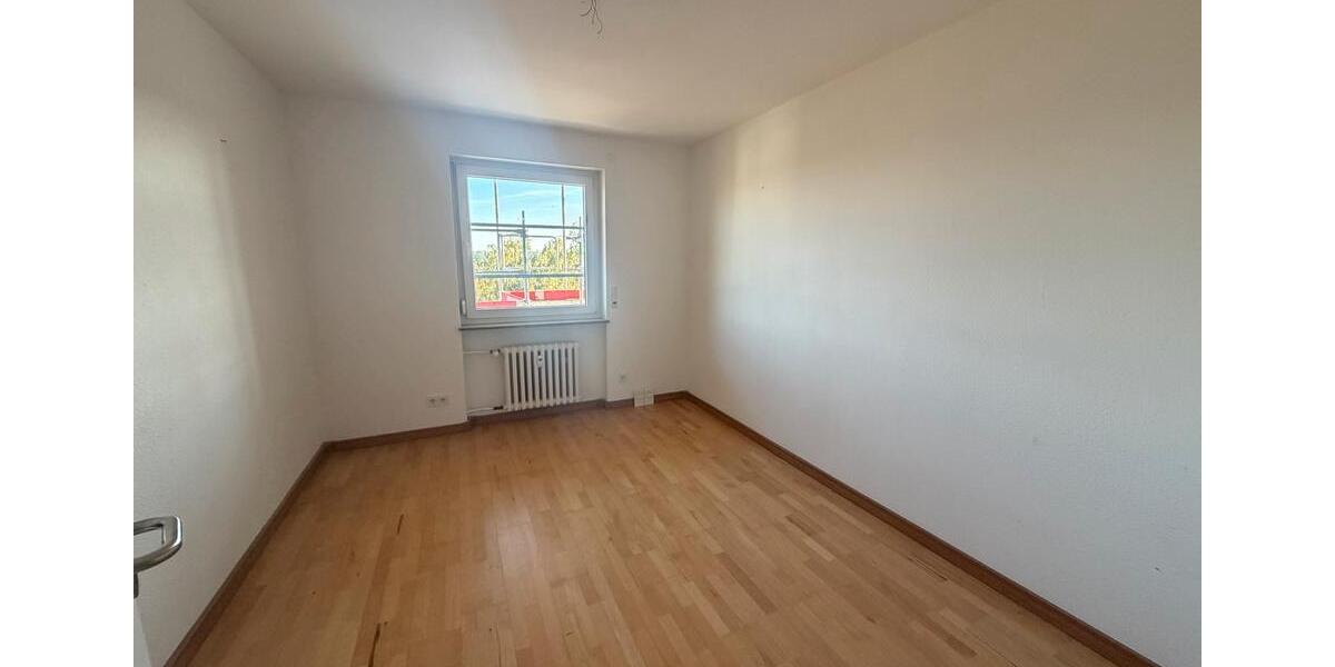 Etagenwohnung Herzogenaurach - 3 Zimmer, 74 m&sup2;, 270.000&euro; | Angebot:27598352
