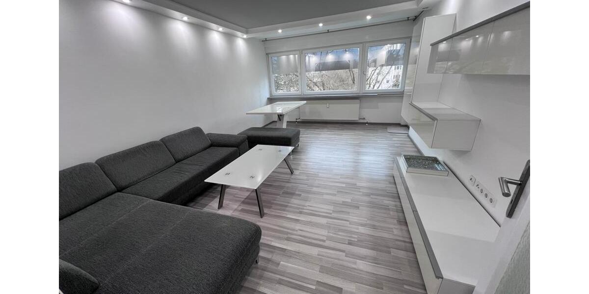 3 Zimmer Wohnung 74 m2 mit Balkon teilmöbliert + Einbauküche 3 zimmer