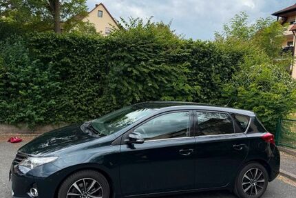 Toyota Auris 221.000 km 5.399 &euro; Roth 91154