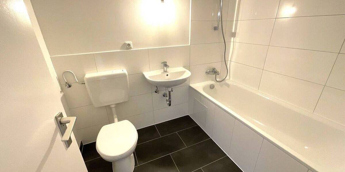 Etagenwohnung Nürnberg Langwasser - 2 Zimmer, 59 m&sup2;, 653&euro; | Angebot:26912870