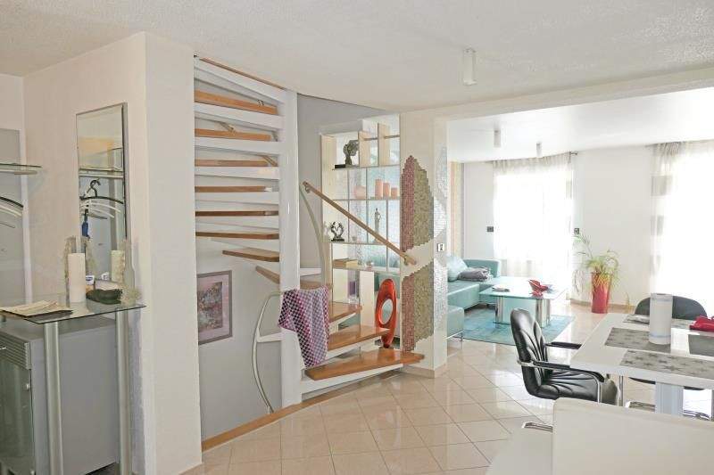 Reihenmittelhaus Nürnberg Neuröthenbach - 4 Zimmer, 140 m&sup2;, 1.750&euro; | Angebot:24530704