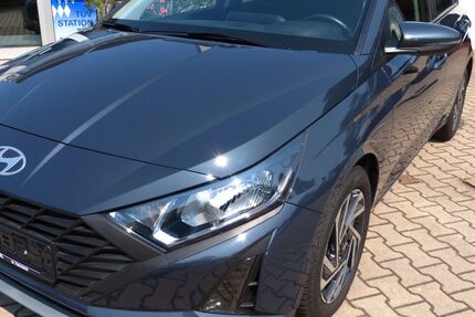 Hyundai i20 8.700 km 15.290 &euro; Fürth 90765