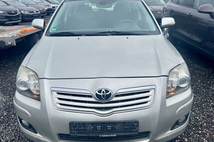 Toyota Avensis 267.000 km 1.550 € Nürnberg 90431