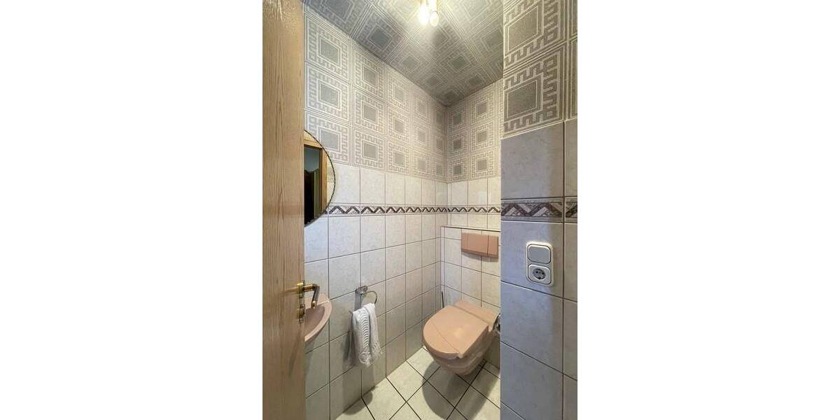 Ihr neues Zuhause? Reihenmittelhaus in Naturnähe auf einem Erbpacht-Grundstück in Fürth-Oberfürberg 5 zimmer