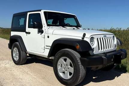 Jeep Wrangler 28.000 km 32.900 € Herzogenaurach 91074