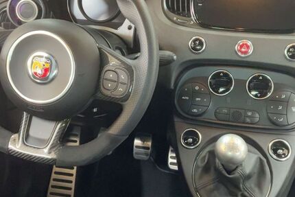 Abarth 695 23.100 km 28.870 &euro; Nürnberg 90482