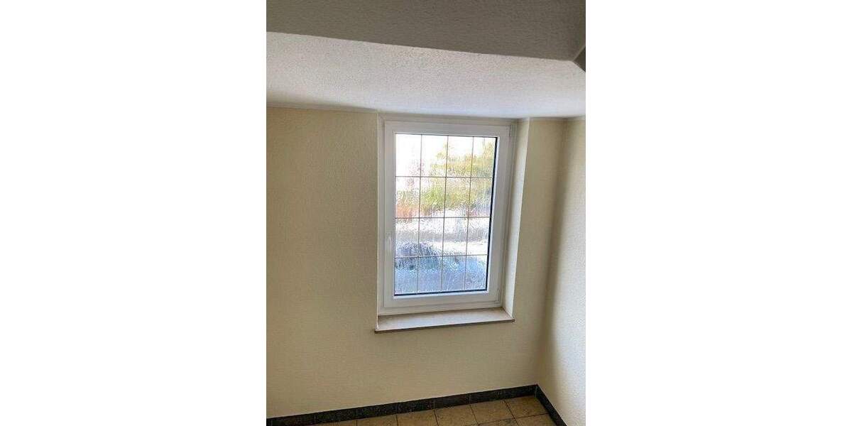 Mögeldorf: Doppelhaushälfte als 2-Familienhaus mit Doppel-Garage und großem Garten 6 zimmer