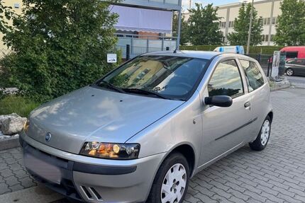 Fiat Punto 107.323 km 1.300 &euro; Fürth 90763