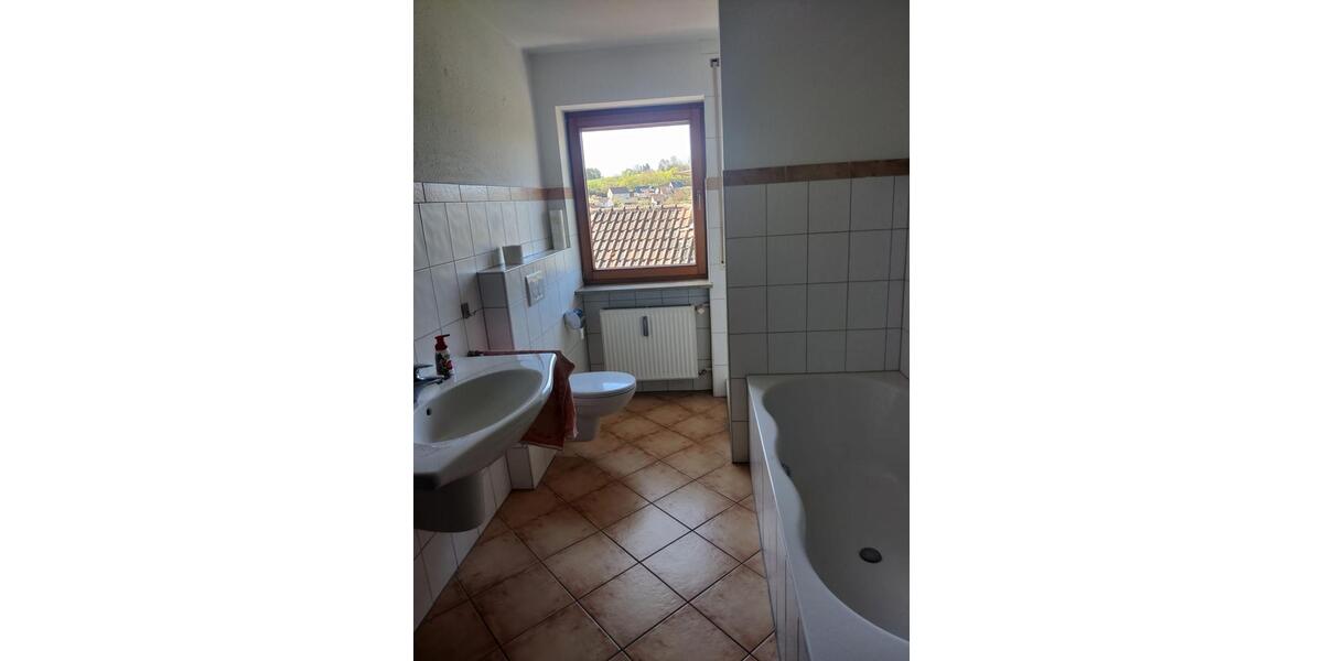 Etagenwohnung Dietenhofen - 3 Zimmer, 100 m&sup2;, 780&euro; | Angebot:26418162