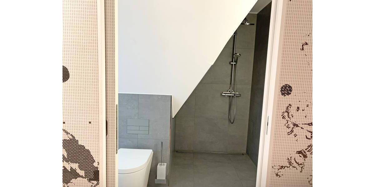 Etagenwohnung Nürnberg Glockenhof - 3 Zimmer, 134 m&sup2;, 2.449&euro; | Angebot:26257773