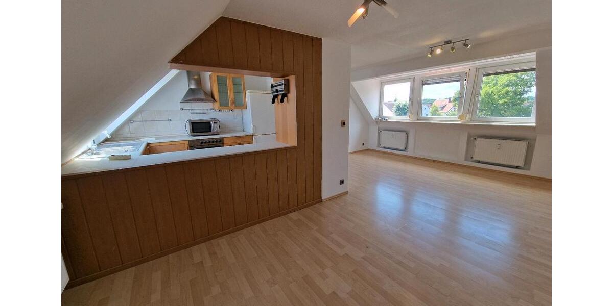 Charmante 3-Zimmer-Wohnung ruhig, hell und ideal angebunden 3 zimmer