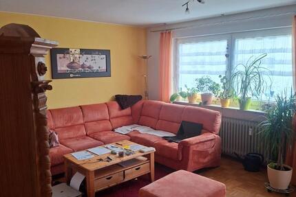 Wohnung Roth - 3 Zimmer, 70 m&sup2;, 850&euro; | Angebot:26137398