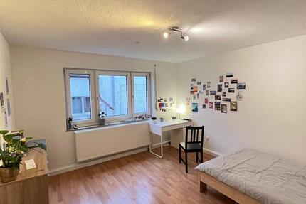 Wohnung Nürnberg Gebersdorf - 15 Zimmer, 75 m&sup2;, 430&euro; | Angebot:25614801