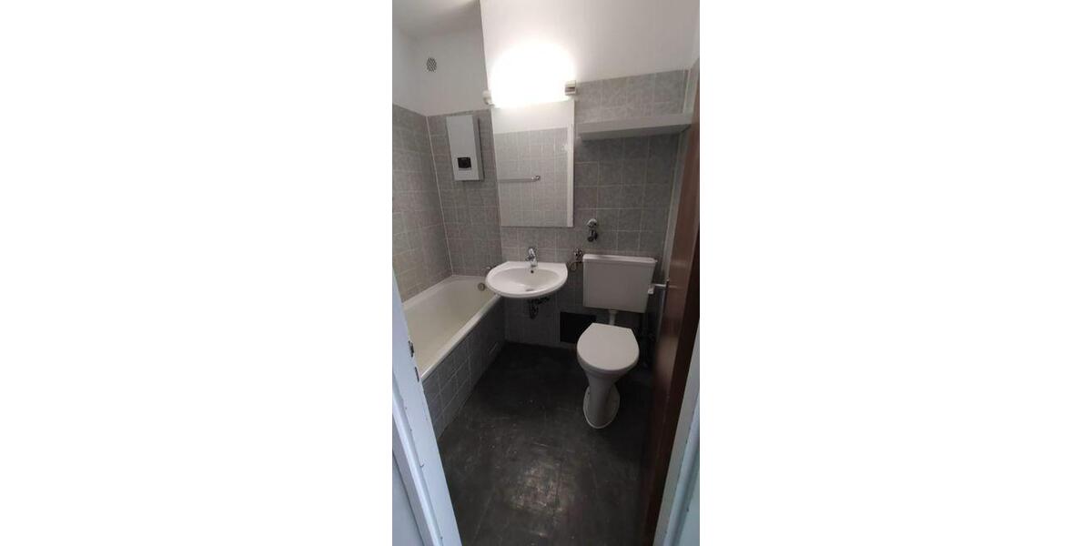 Etagenwohnung Nürnberg Gleißhammer - 1 Zimmer, 39 m&sup2;, 135.000&euro; | Angebot:26443680