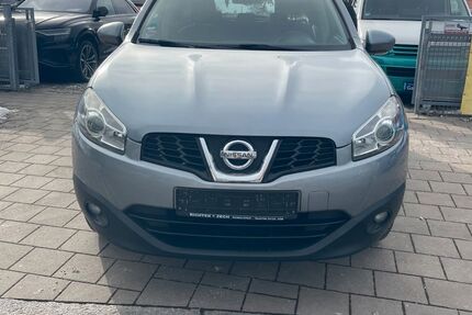 Nissan Qashqai 149.110 km 6.599 &euro; Fürth 90763