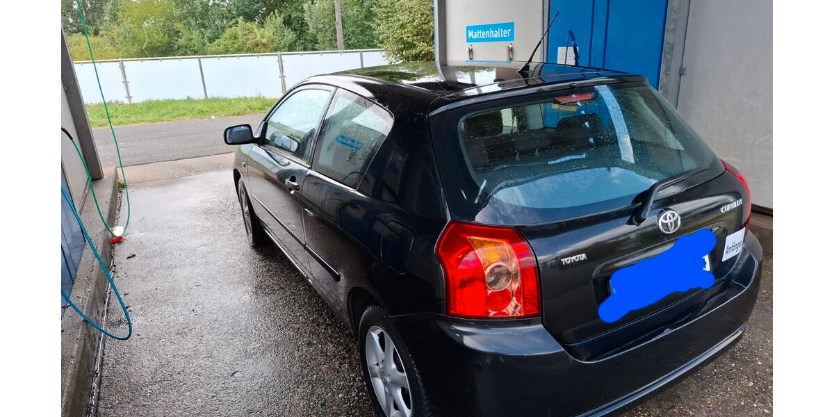 Toyota Corolla 139.000 km 3.200 &euro; Nürnberg 90419