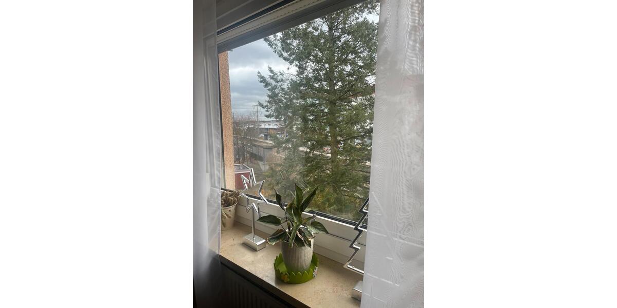 Etagenwohnung Fürth Eigenes Heim - 3 Zimmer, 79 m&sup2;, 1.250&euro; | Angebot:26681376