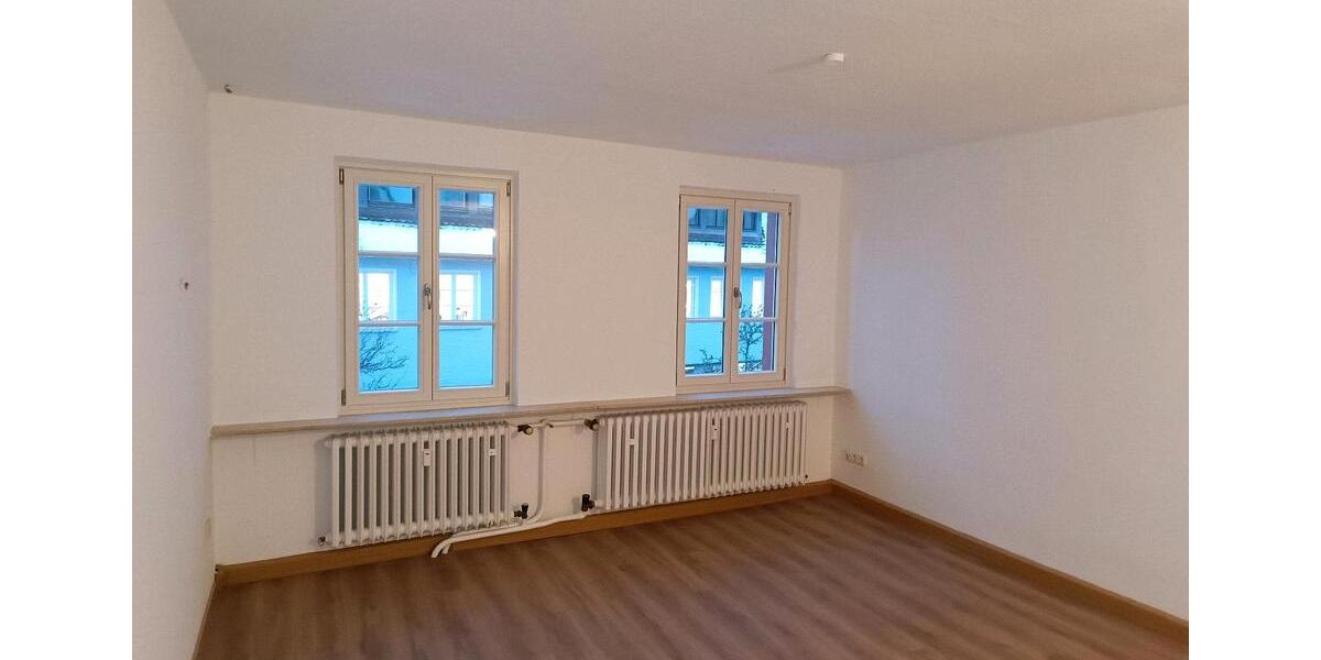 Etagenwohnung Kirchensittenbach - 2.5 Zimmer, 78 m&sup2;, 800&euro; | Angebot:26136144