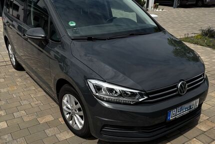 VW Touran 140.000 km 14.500 &euro; Herzogenaurach 91074