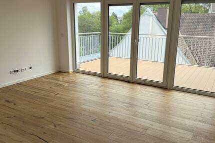 Wohnung Feucht - 3 Zimmer, 82 m&sup2;, 1.300&euro; | Angebot:26474765