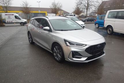 Ford Focus 31.100 km 19.900 € Berg 92348