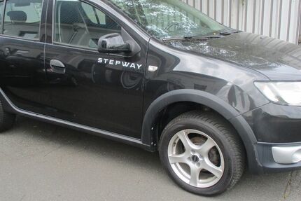 Dacia Sandero 59.000 km 6.999 &euro; Nürnberg 90431