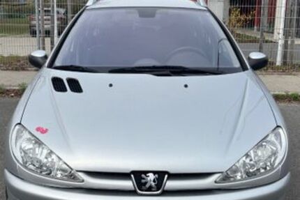 Peugeot 206 165.186 km 900 &euro; Nürnberg 90451