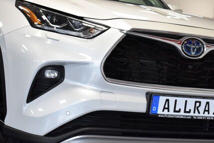 Toyota Highlander 32.423 km 64.770 € Nürnberg 90431