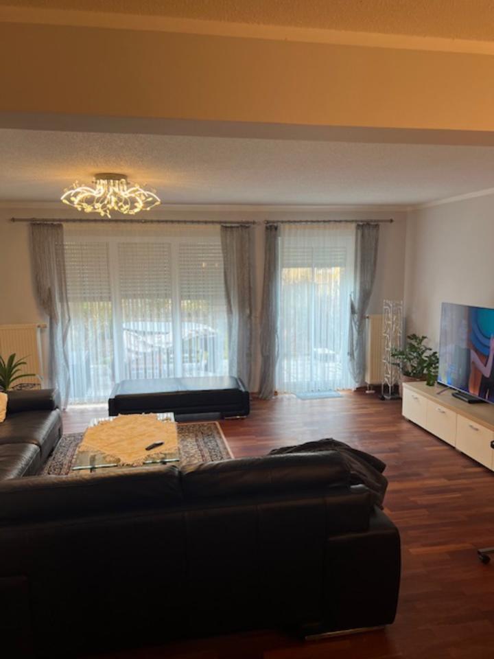 Schönes Reihenmittelhaus in Top Lage von Nürnberg zimmer