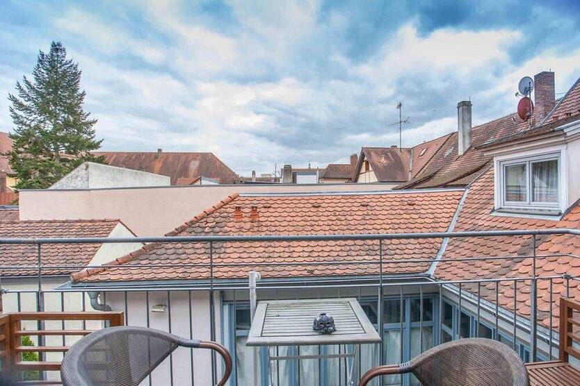 City meets Century - Großzügige MaisonetteWohnung im Herzen der Altstadt