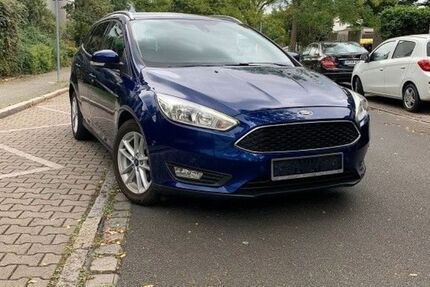 Ford Focus 121.000 km 5.800 &euro; Hirschaid 96114
