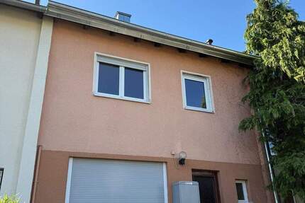 Haus Nürnberg Thon - 9 Zimmer, 110 m&sup2;, 470.000&euro; | Angebot:25877148