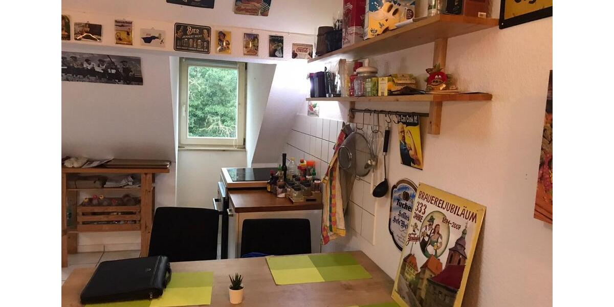 2,5 Zimmer Dachgeschosswohnung (für Singles und Paare) 2.5 zimmer
