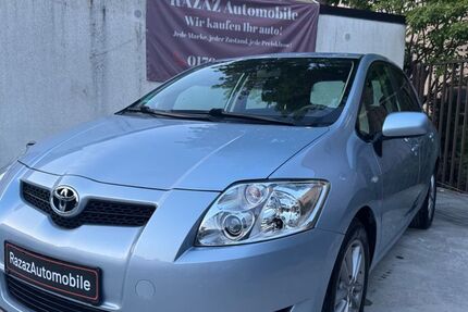 Toyota Auris 100.000 km 4.590 &euro; Fürth 90763