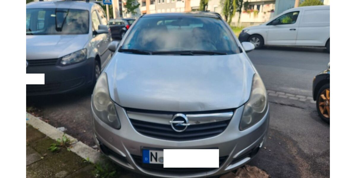 Opel Corsa 175.000 km 2.500 &euro; Nürnberg 90471