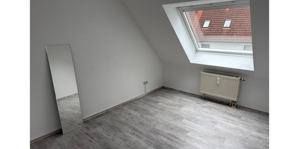 Dachgeschoßwohnung Schwabach - 2 Zimmer, 47 m&sup2;, 600&euro; | Angebot:25334671