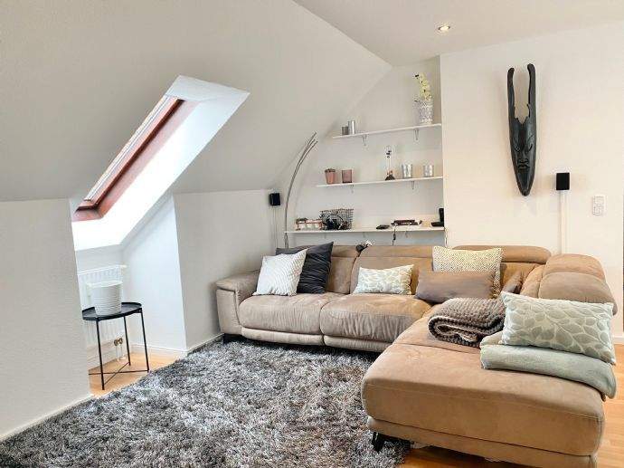 Etagenwohnung Fürth Weikershof - 3 Zimmer, 92 m&sup2;, 990&euro; | Angebot:26796666